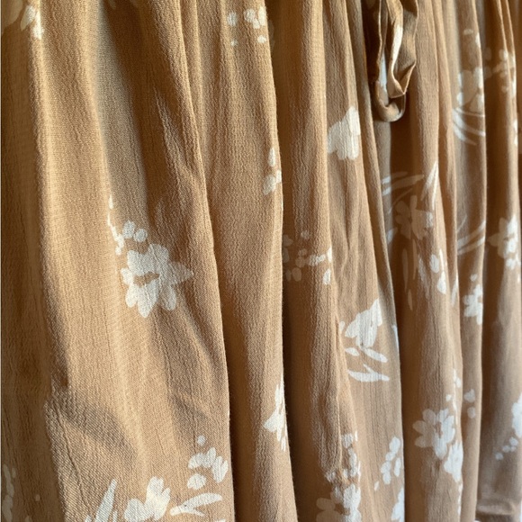 4/15$ Lulus Amuse Society Beige Floral Mini Skirt - Picture 8 of 12